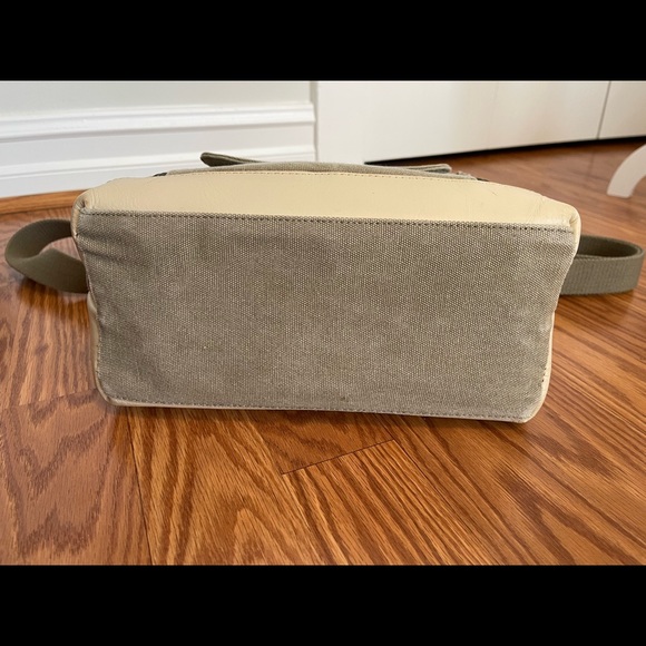 Kelly Moore Camera Bag Collins Sand Canvas/Bone Trim - Picture 14 of 16